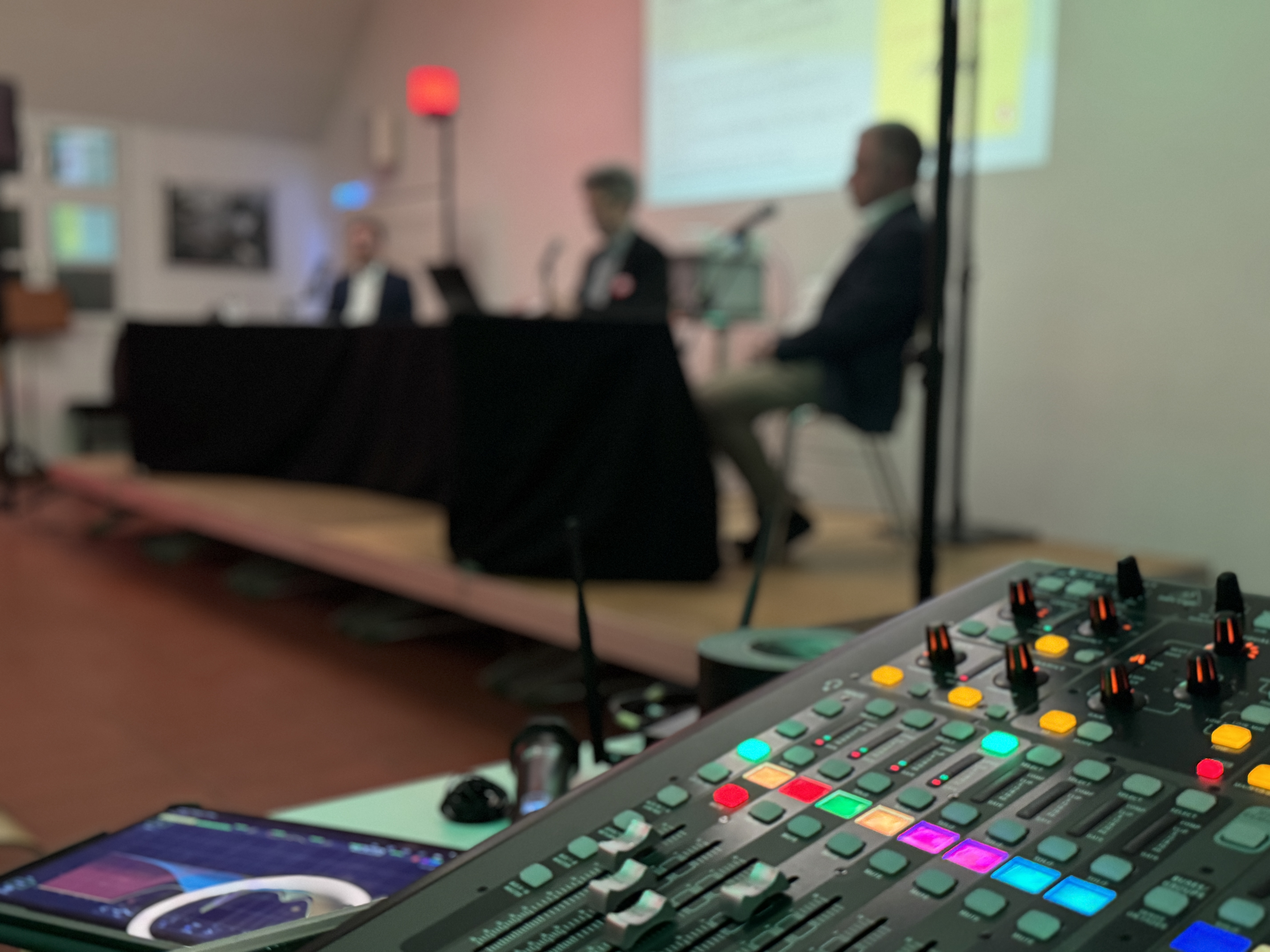 Podiumsdiskussion, Bild 1 von 3