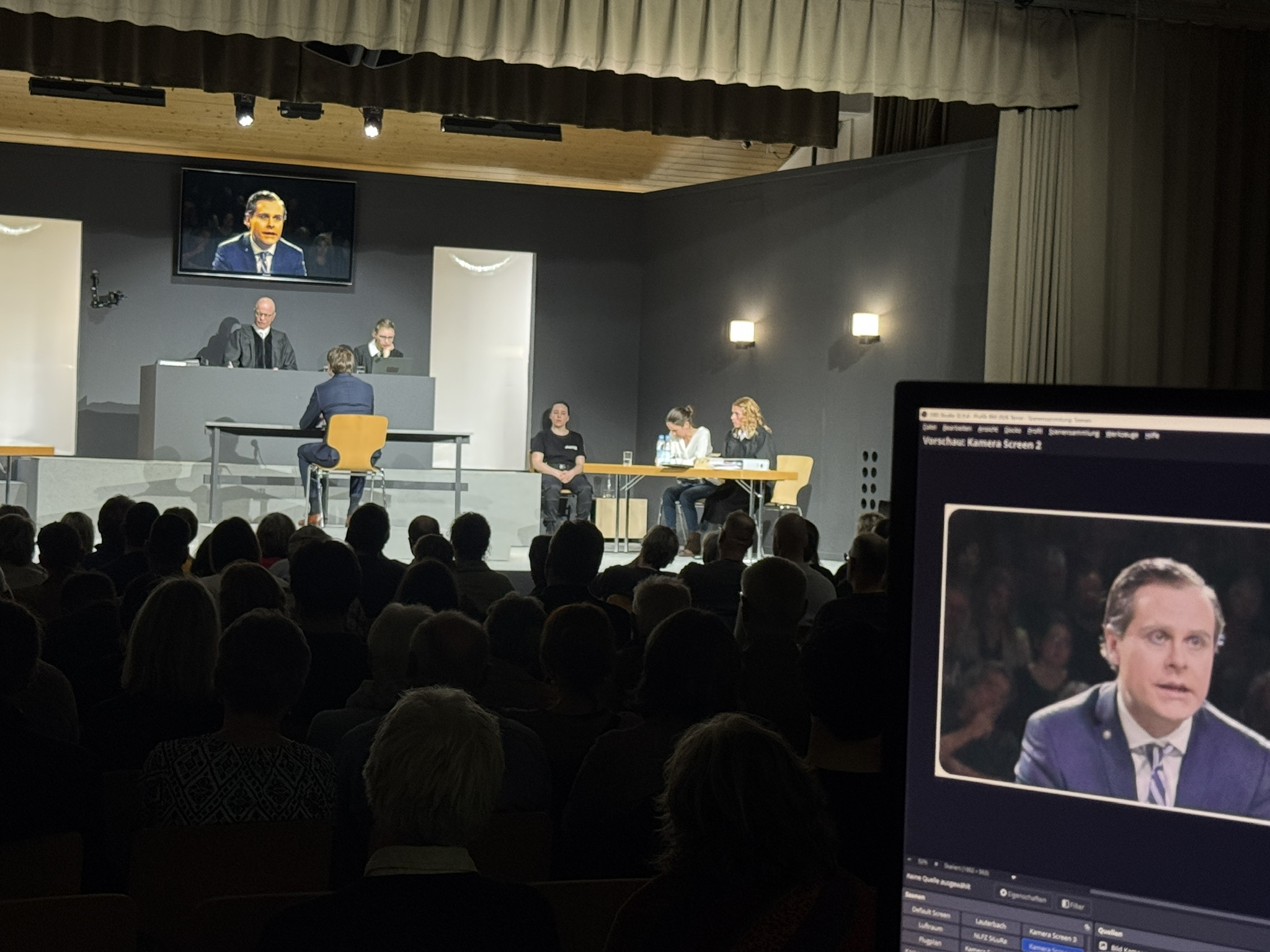 Theateraufführung "Terror", Bild 3 von 6